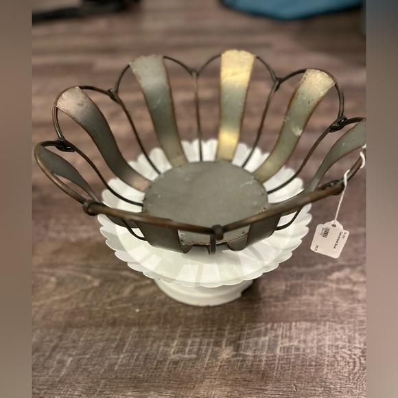 🧡 Farmhouse Rustic Galvanized Metal Bowl Home Table Decor NWT - Picture 3 of 5